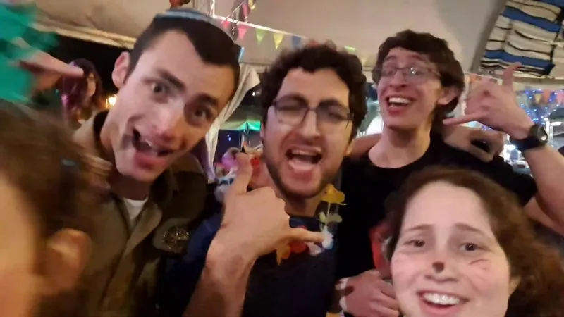 הסלפי הכי ארוך שעשינו